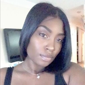 Meet your Posher, Antonette